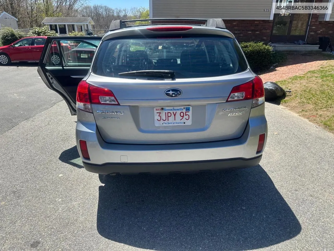 2011 Subaru Outback 2.5I VIN: 4S4BRBAC5B3346366 Lot: 79456494