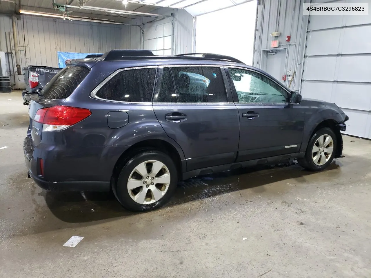 4S4BRBGC7C3296823 2012 Subaru Outback 2.5I Premium