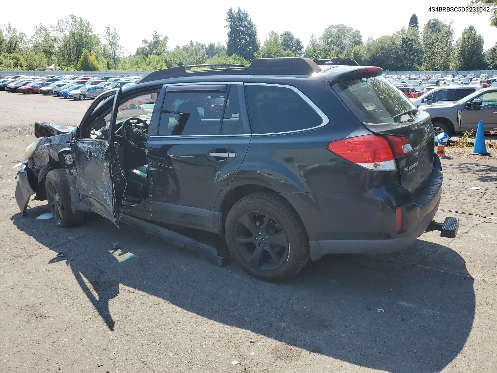 2013 Subaru Outback 2.5I Limited VIN: 4S4BRBSC5D3231042 Lot: 65803644