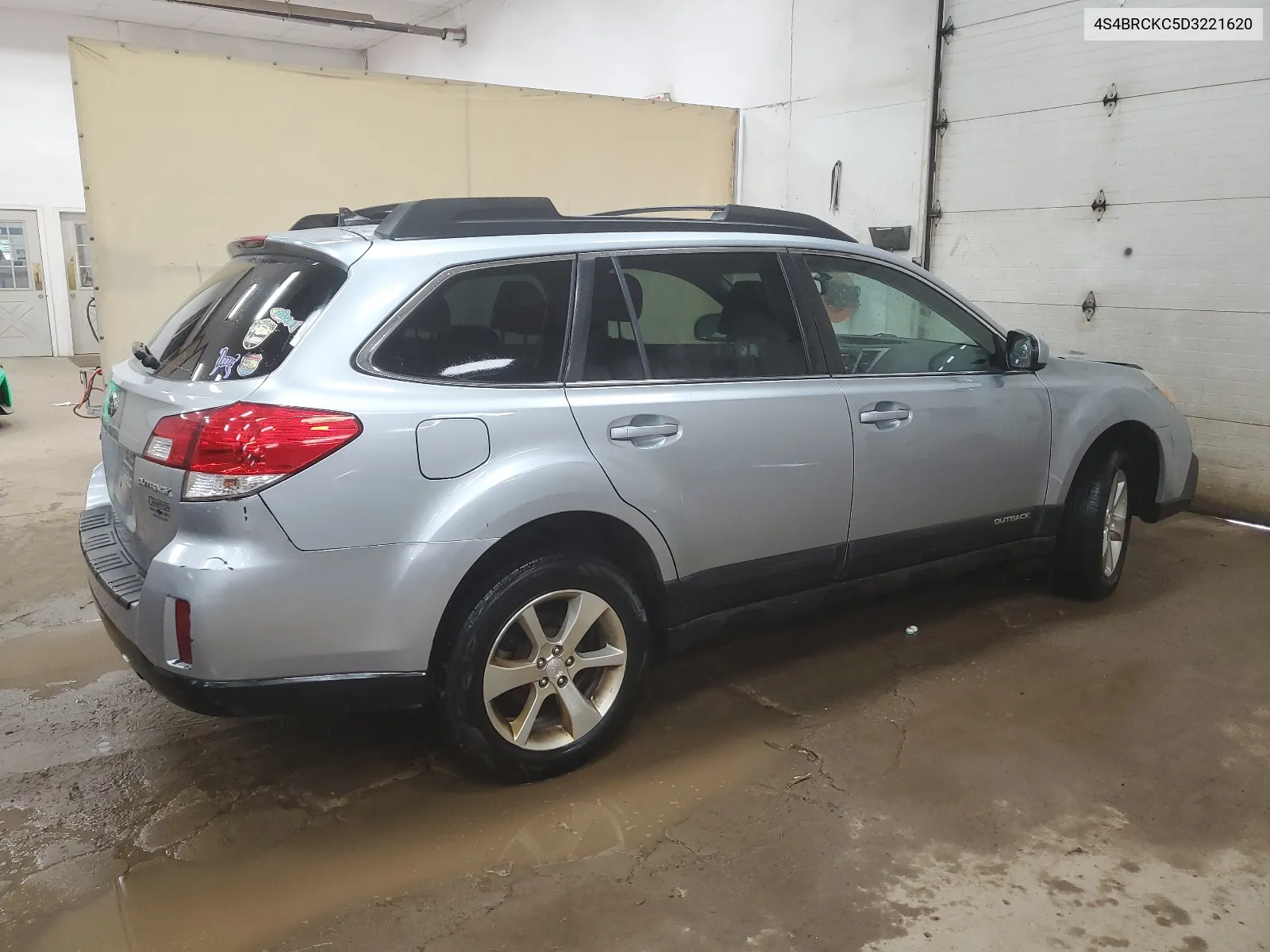 2013 Subaru Outback 2.5I Limited VIN: 4S4BRCKC5D3221620 Lot: 67874404