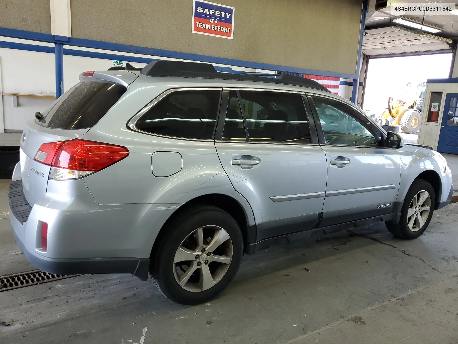 2013 Subaru Outback 2.5I Limited VIN: 4S4BRCPC0D3311542 Lot: 68030794