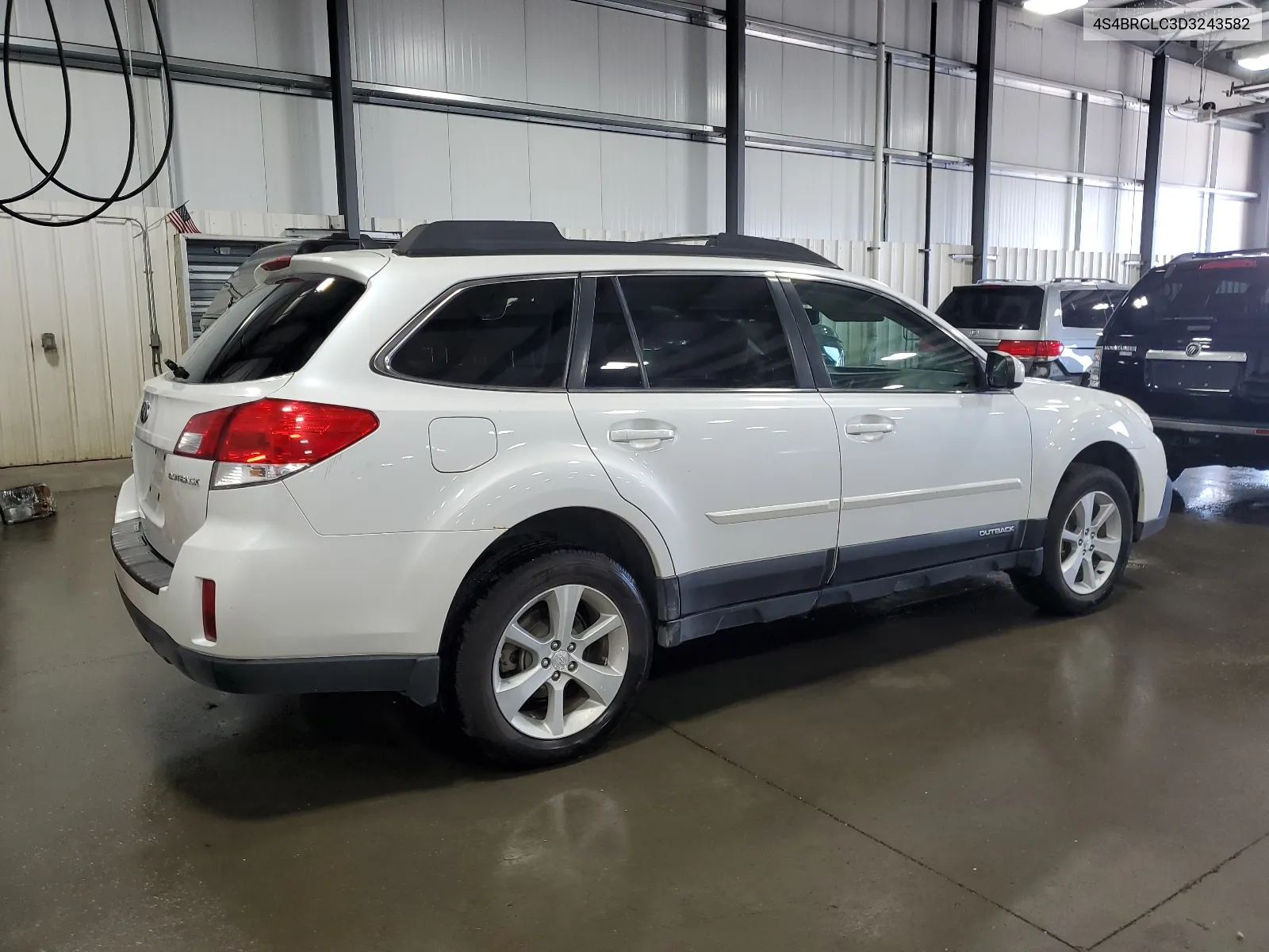 4S4BRCLC3D3243582 2013 Subaru Outback 2.5I Limited