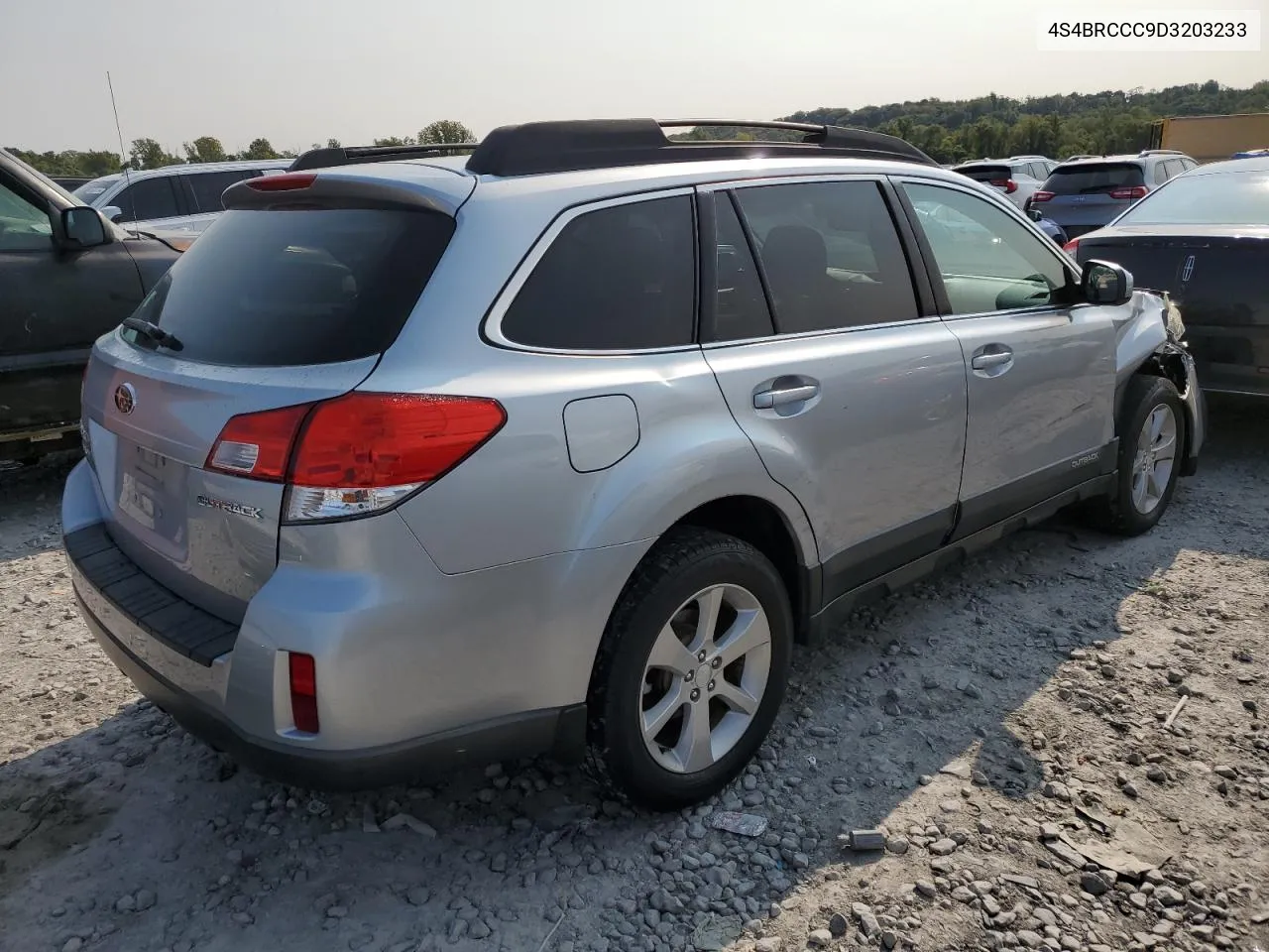 4S4BRCCC9D3203233 2013 Subaru Outback 2.5I Premium