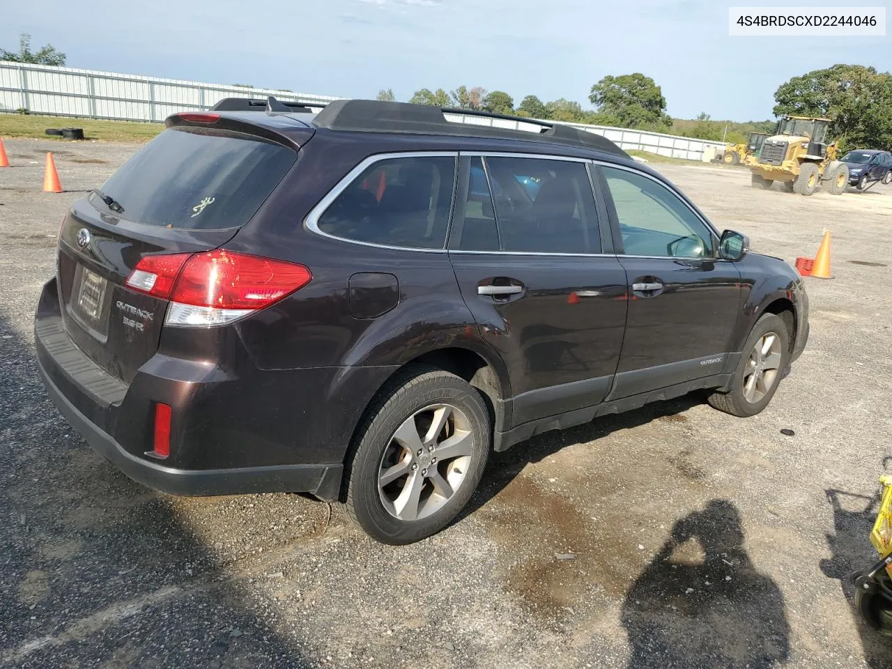 4S4BRDSCXD2244046 2013 Subaru Outback 3.6R Limited