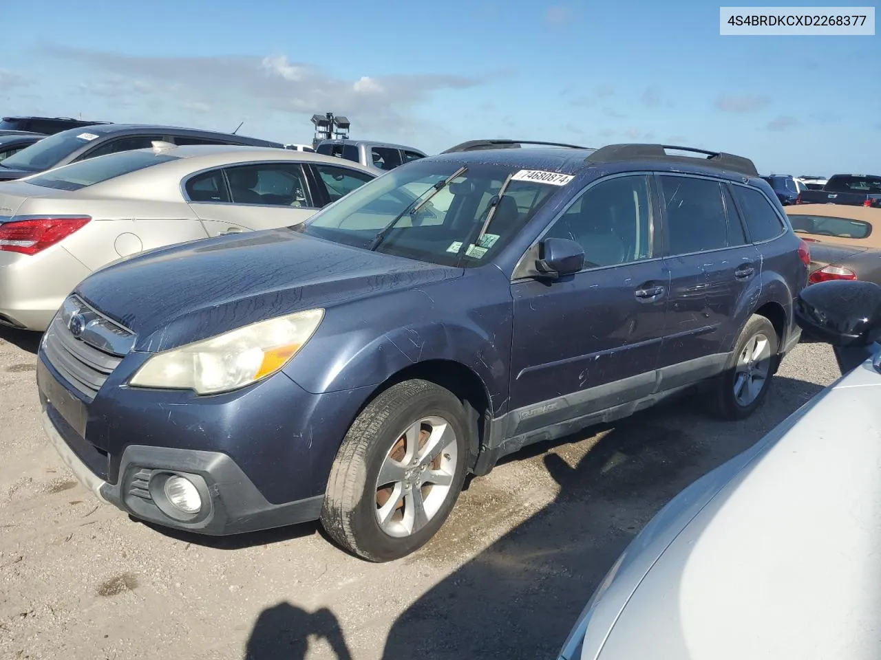 2013 Subaru Outback 3.6R Limited VIN: 4S4BRDKCXD2268377 Lot: 74680874