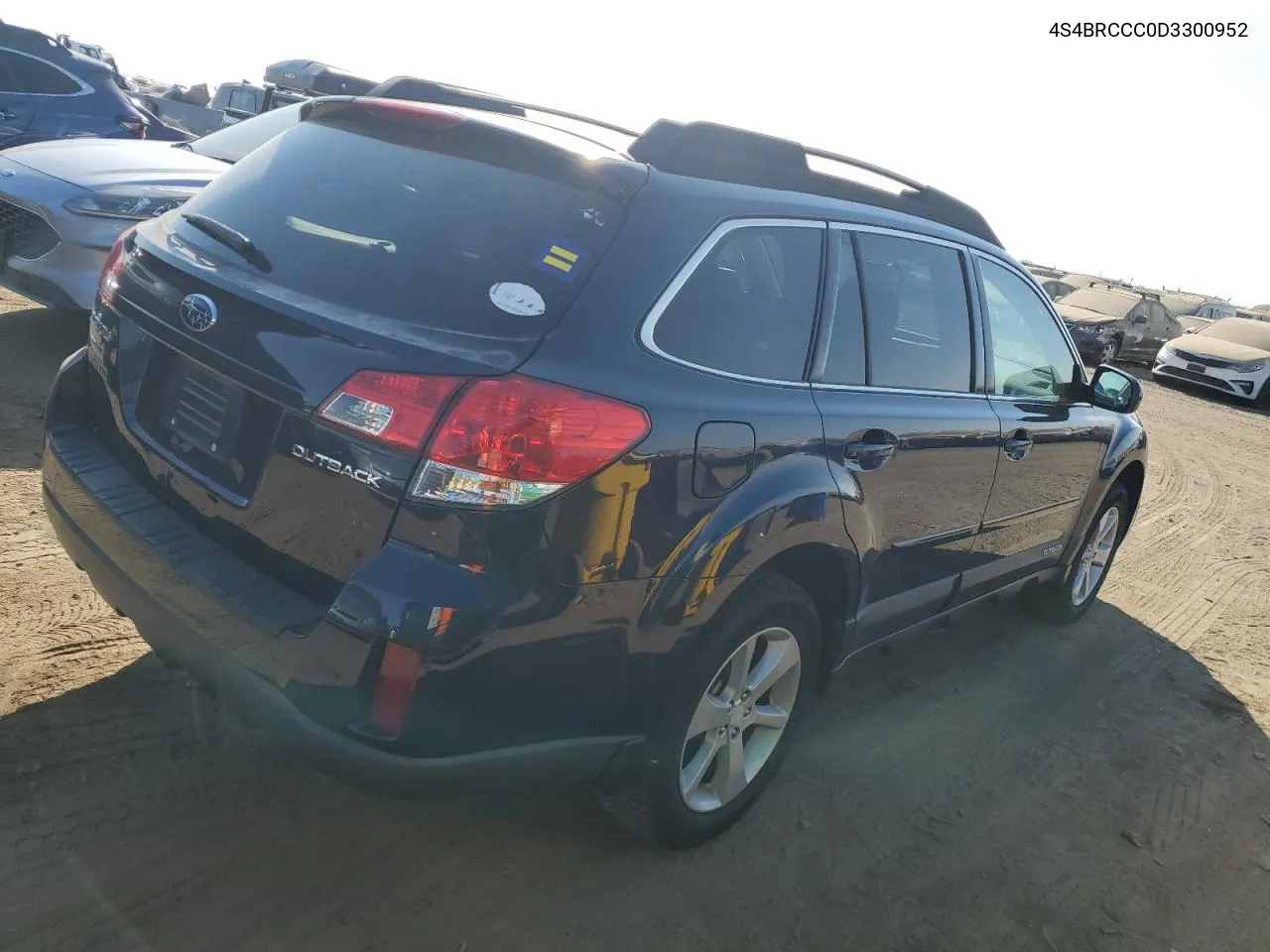 2013 Subaru Outback 2.5I Premium VIN: 4S4BRCCC0D3300952 Lot: 76249214