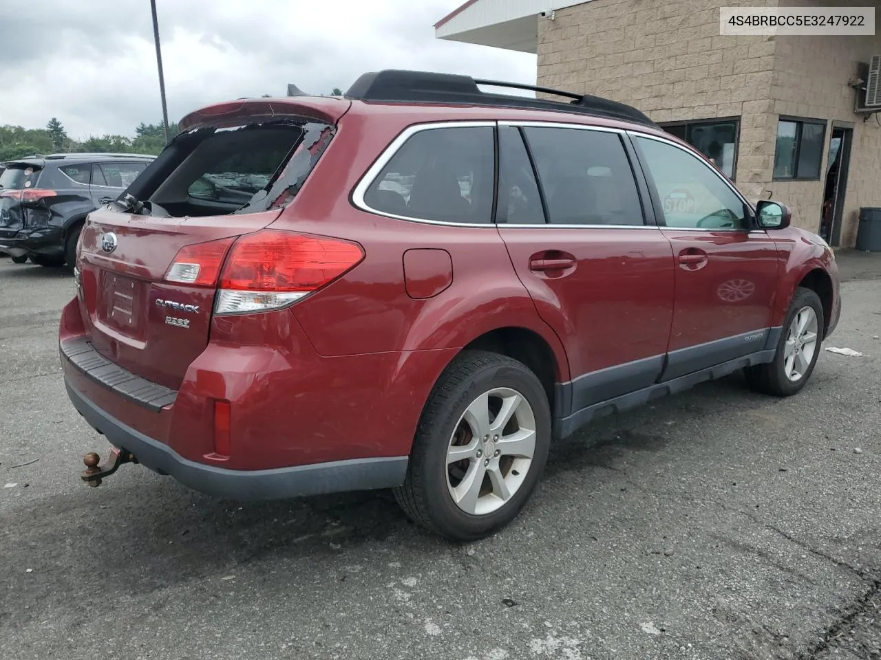 2014 Subaru Outback 2.5I Premium VIN: 4S4BRBCC5E3247922 Lot: 64298024