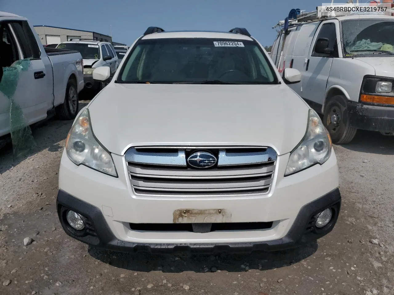 4S4BRBDCXE3219757 2014 Subaru Outback 2.5I Premium