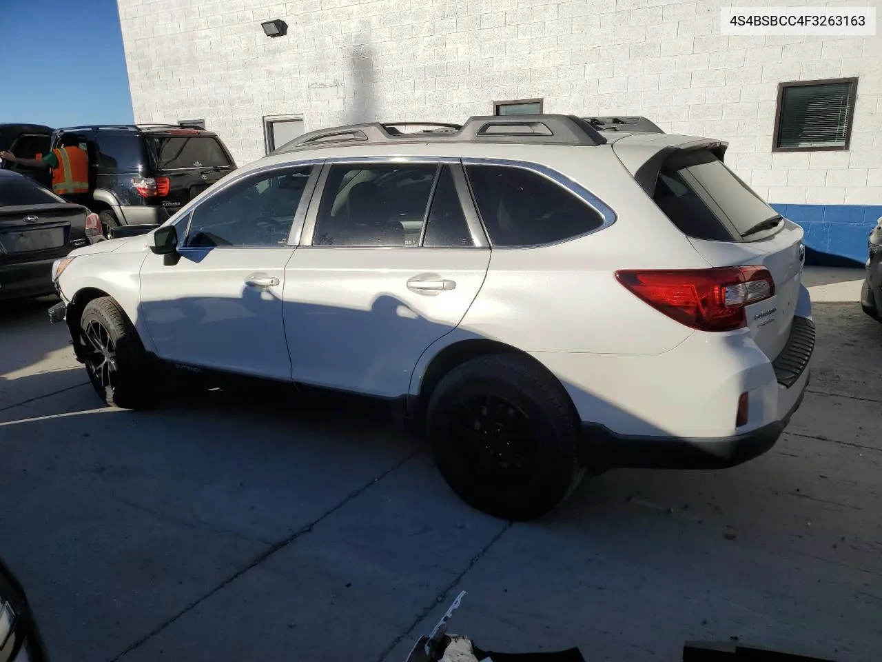 2015 Subaru Outback 2.5I Premium VIN: 4S4BSBCC4F3263163 Lot: 72724264