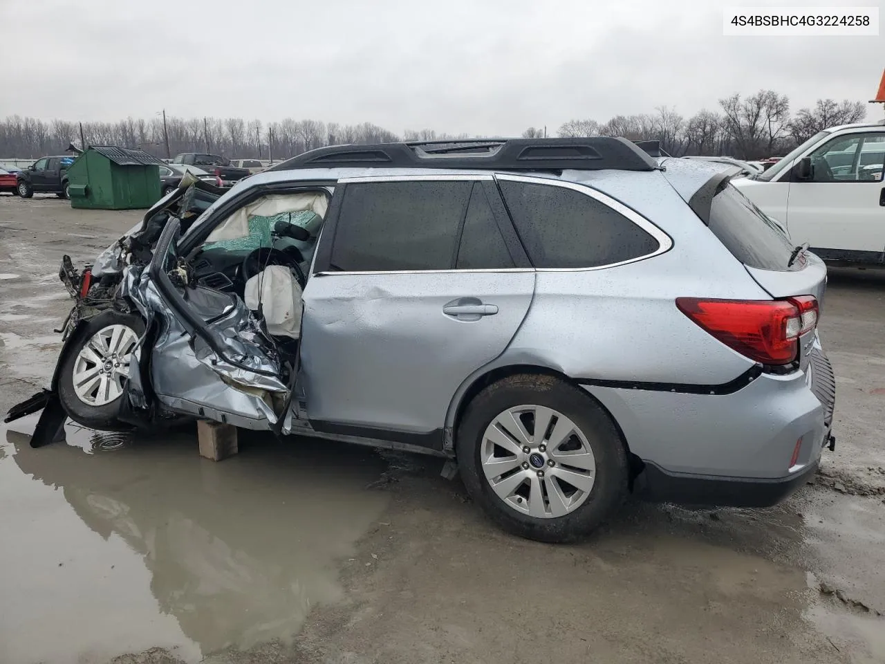 2016 Subaru Outback 2.5I Premium VIN: 4S4BSBHC4G3224258 Lot: 81775053