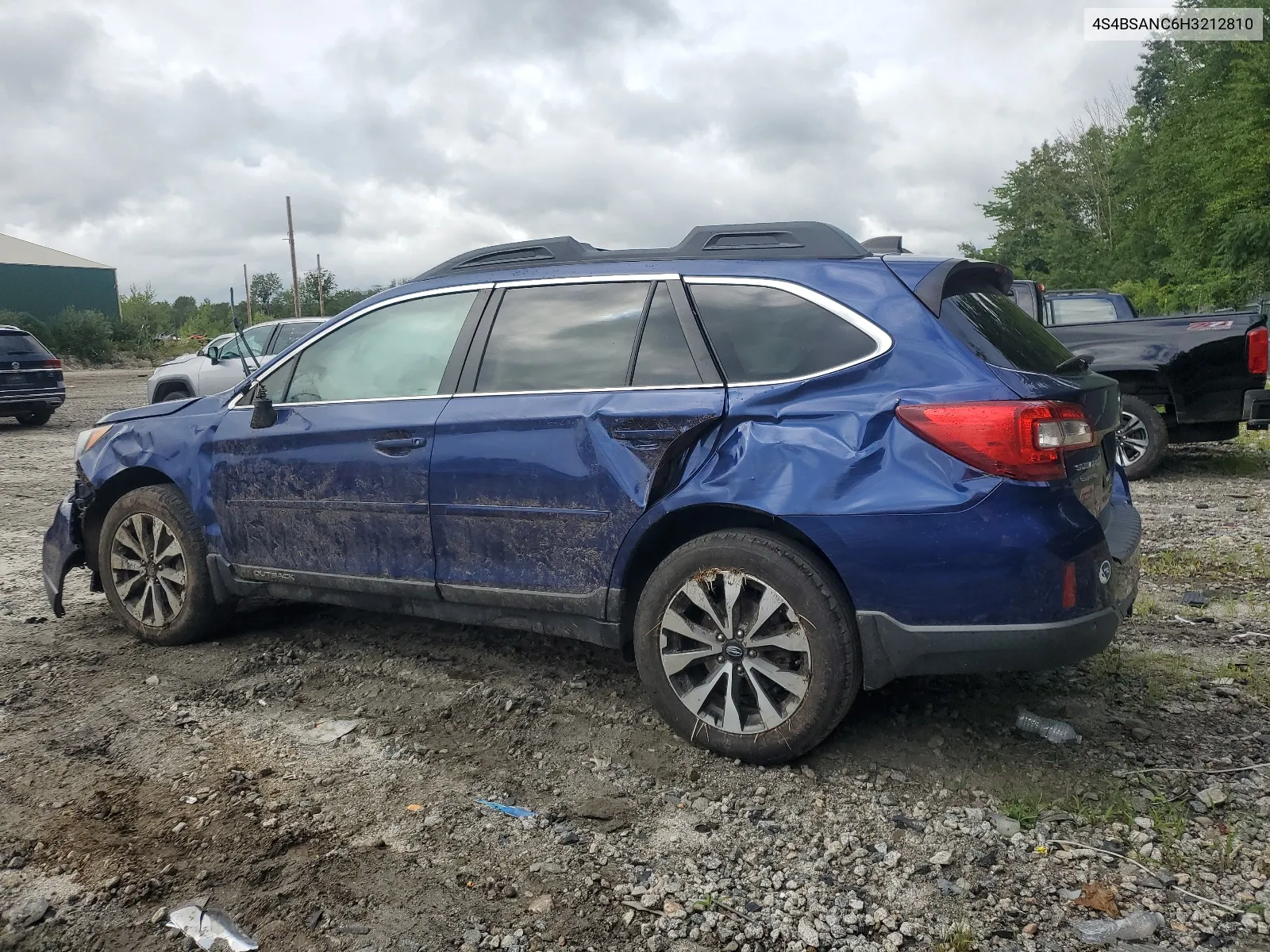 2017 Subaru Outback 2.5I Limited VIN: 4S4BSANC6H3212810 Lot: 64738244