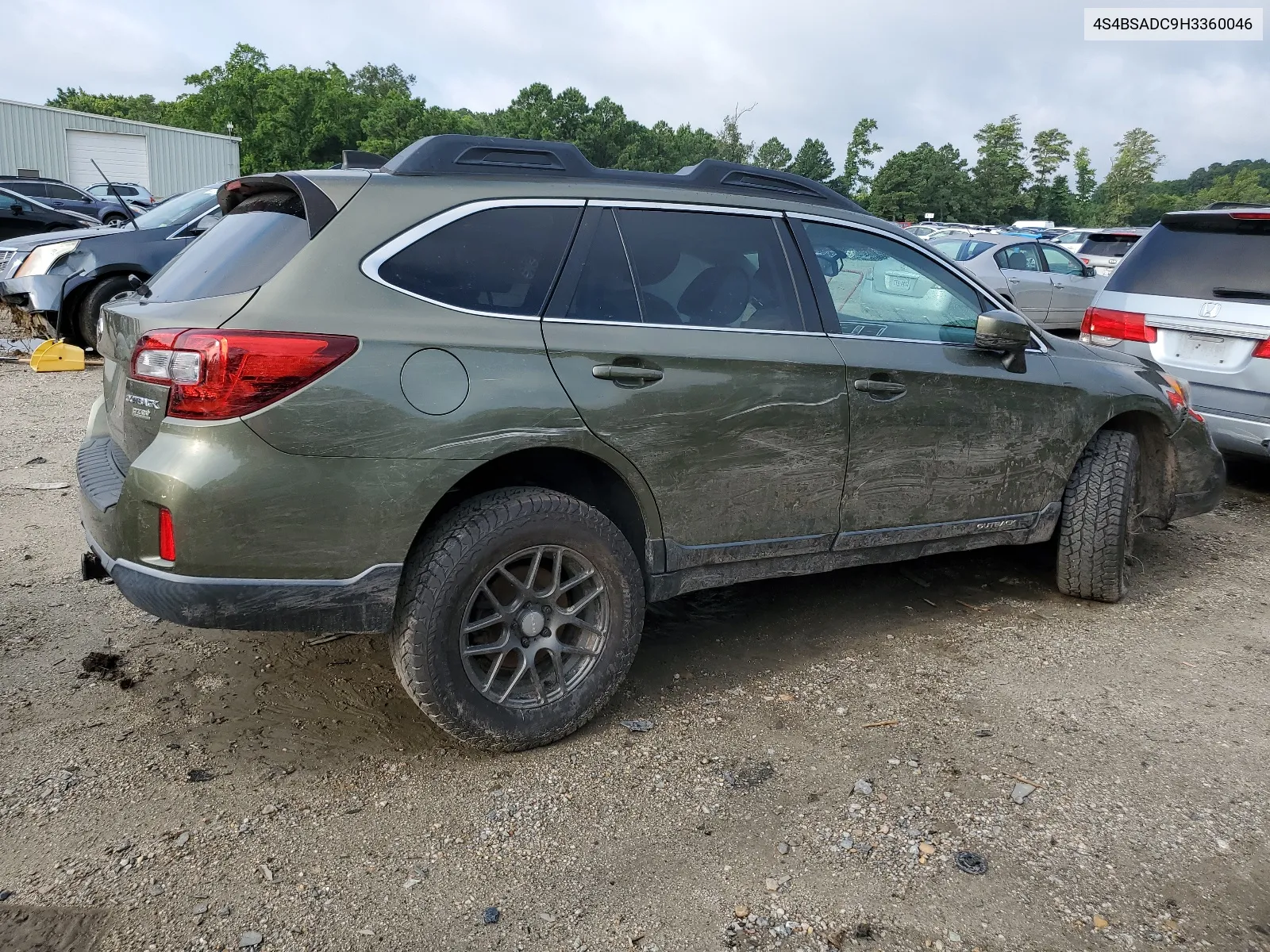 4S4BSADC9H3360046 2017 Subaru Outback 2.5I Premium