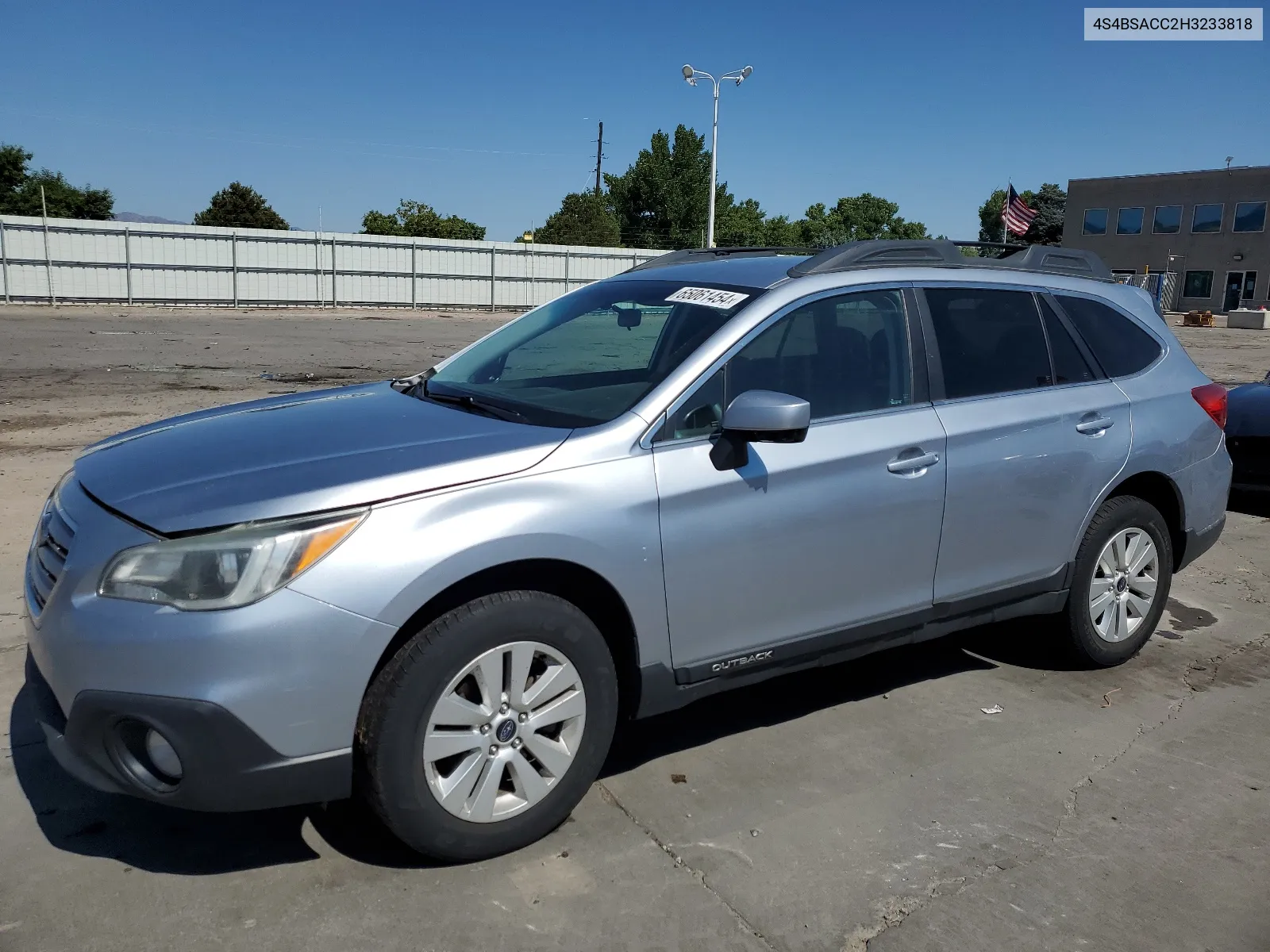 2017 Subaru Outback 2.5I Premium VIN: 4S4BSACC2H3233818 Lot: 65061454