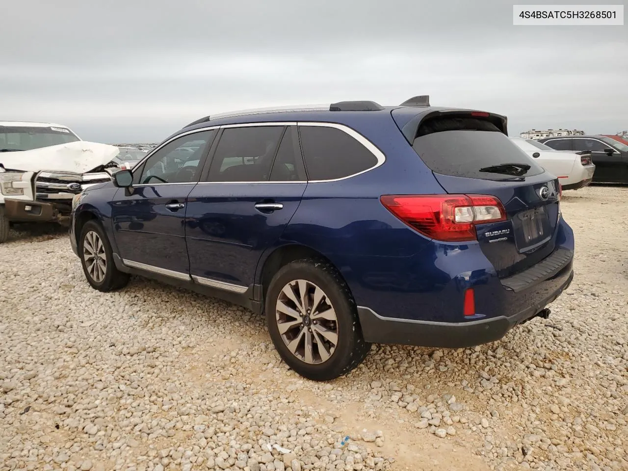 4S4BSATC5H3268501 2017 Subaru Outback Touring