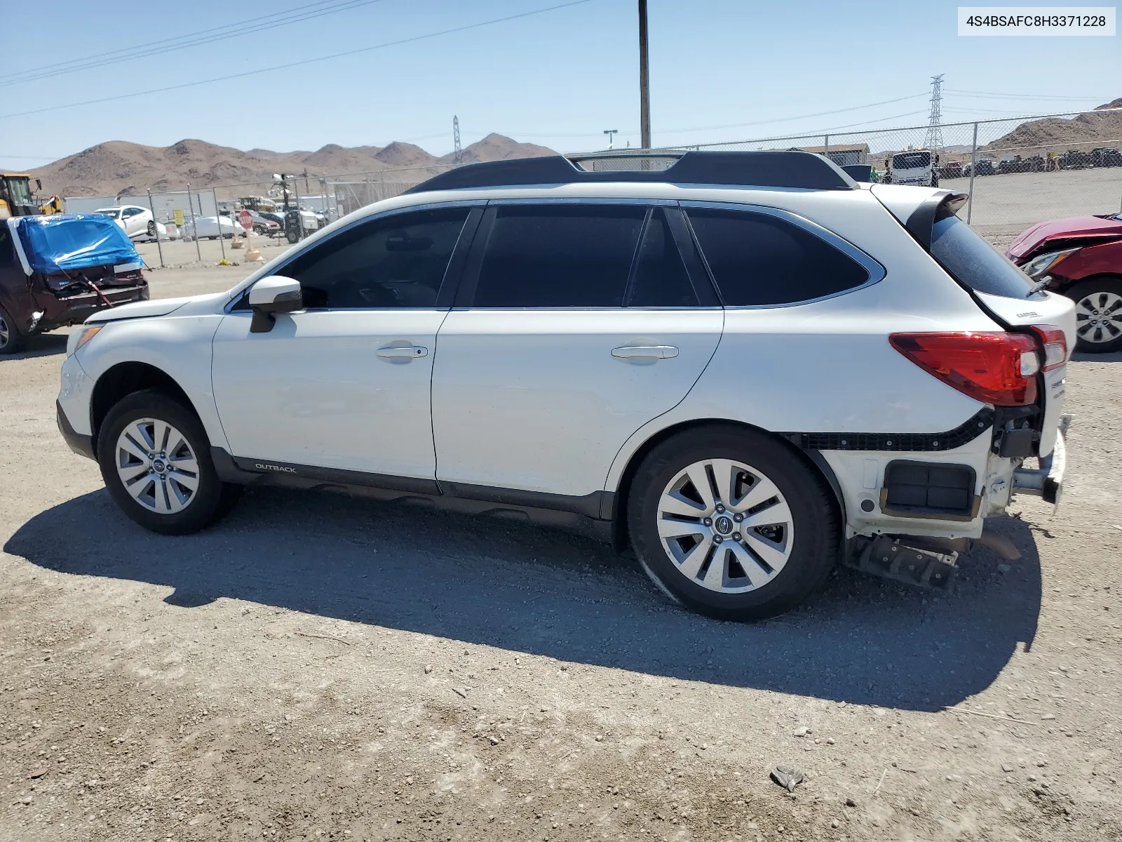 2017 Subaru Outback 2.5I Premium VIN: 4S4BSAFC8H3371228 Lot: 68839224