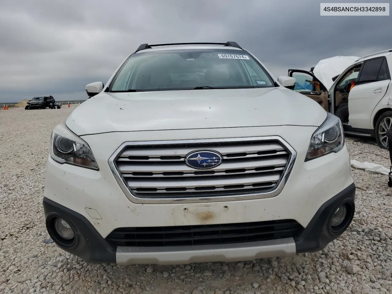 2017 Subaru Outback 2.5I Limited VIN: 4S4BSANC5H3342898 Lot: 69767674