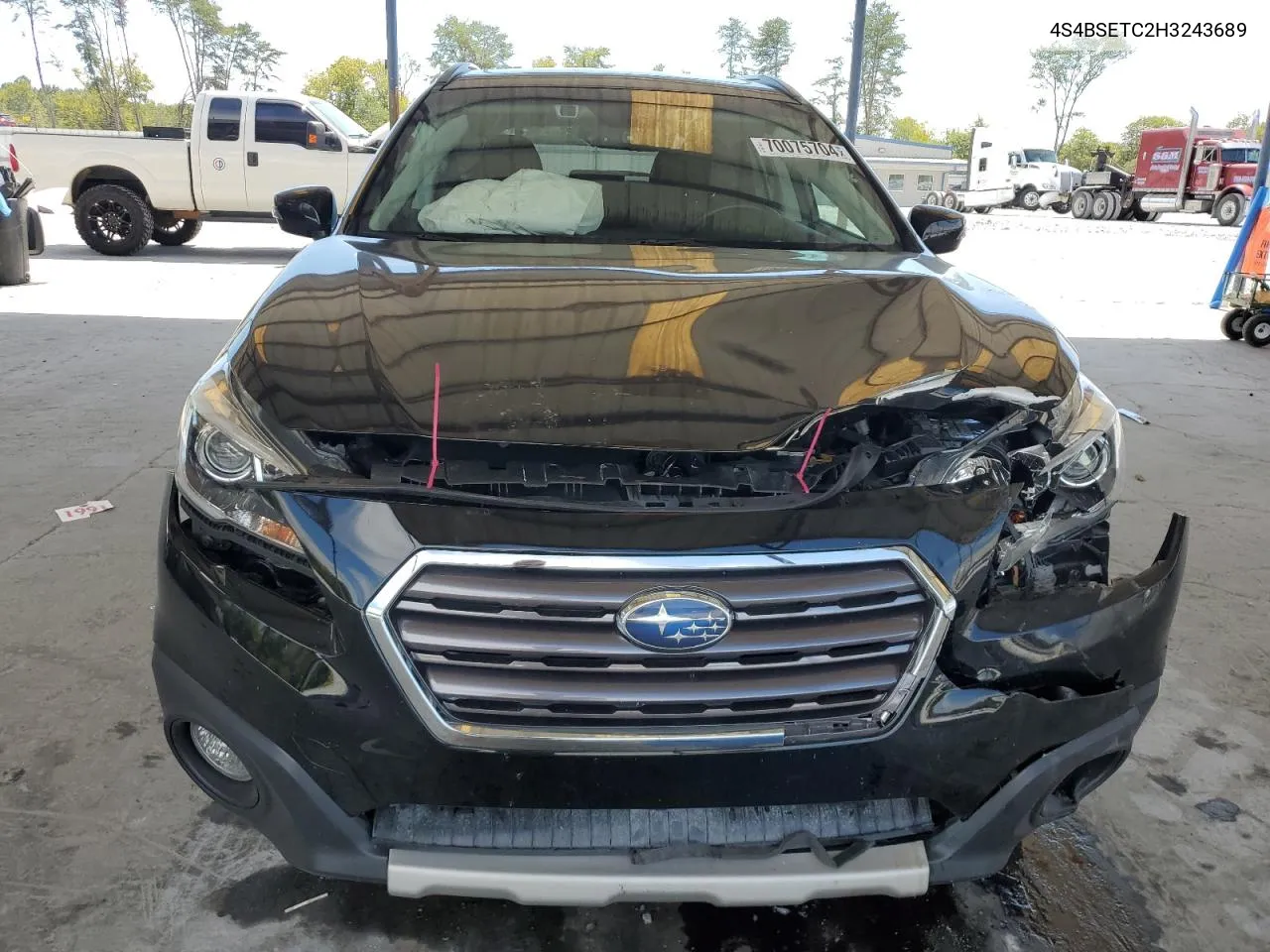 4S4BSETC2H3243689 2017 Subaru Outback Touring