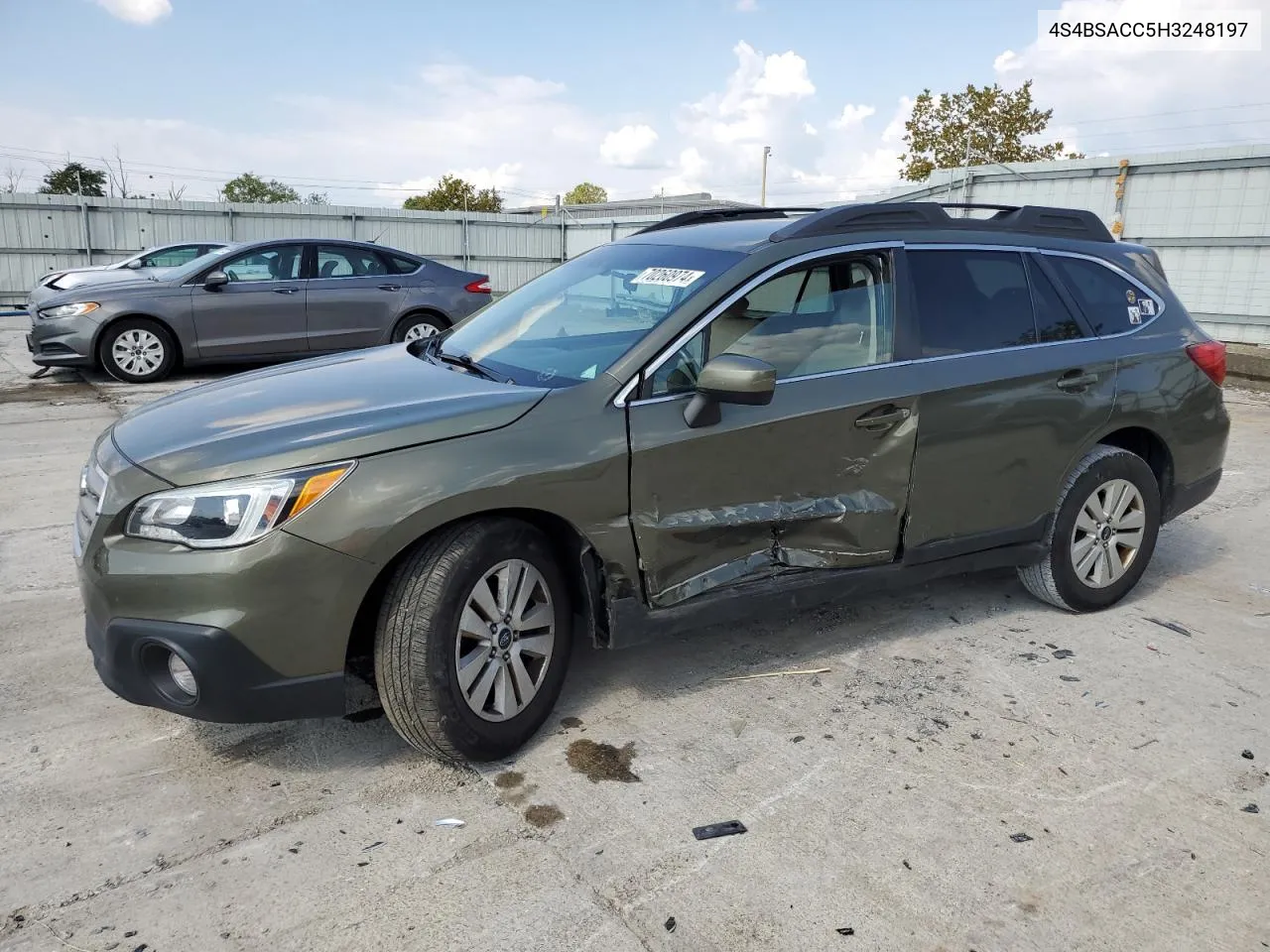 4S4BSACC5H3248197 2017 Subaru Outback 2.5I Premium