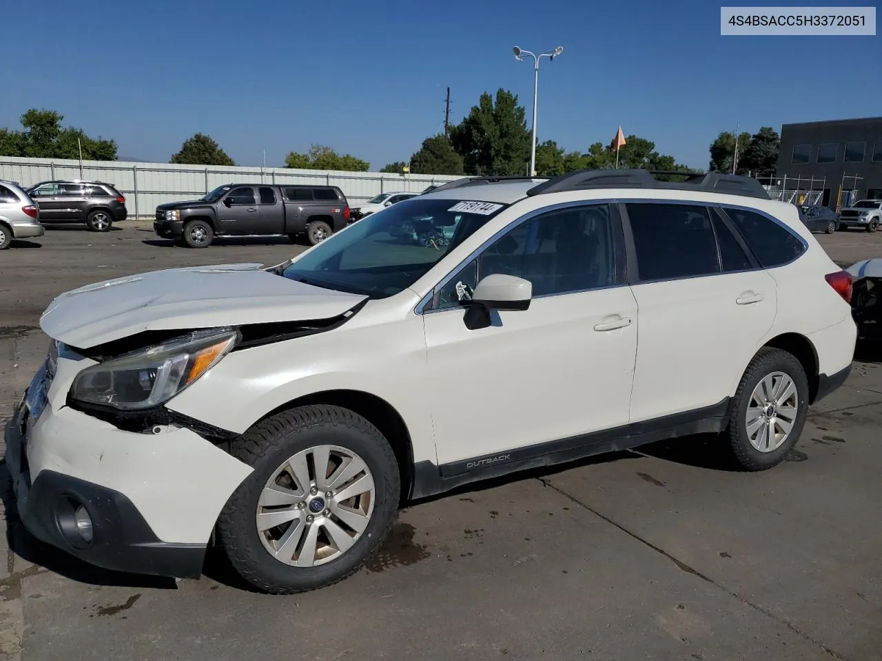 2017 Subaru Outback 2.5I Premium VIN: 4S4BSACC5H3372051 Lot: 71191744