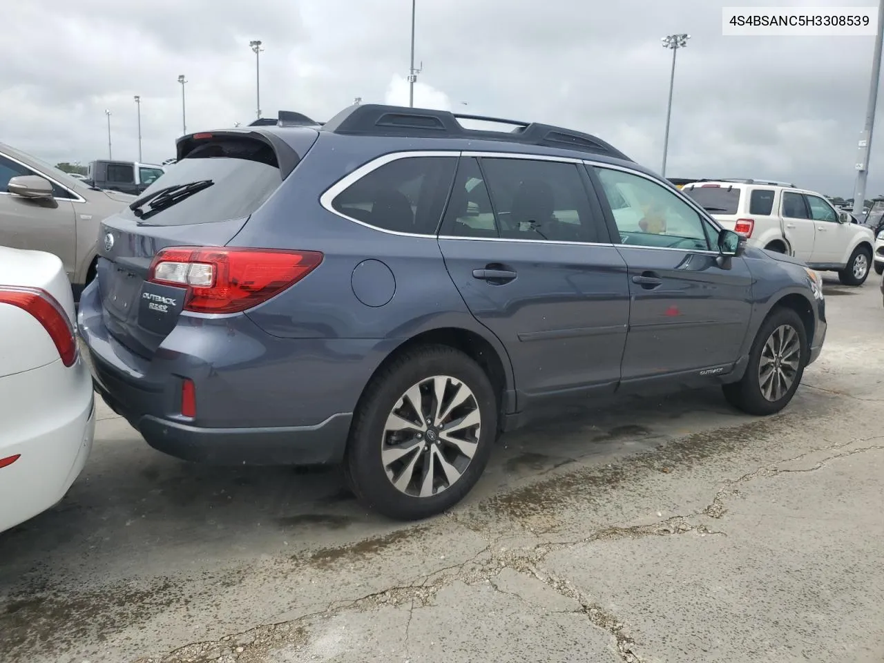 2017 Subaru Outback 2.5I Limited VIN: 4S4BSANC5H3308539 Lot: 74091884