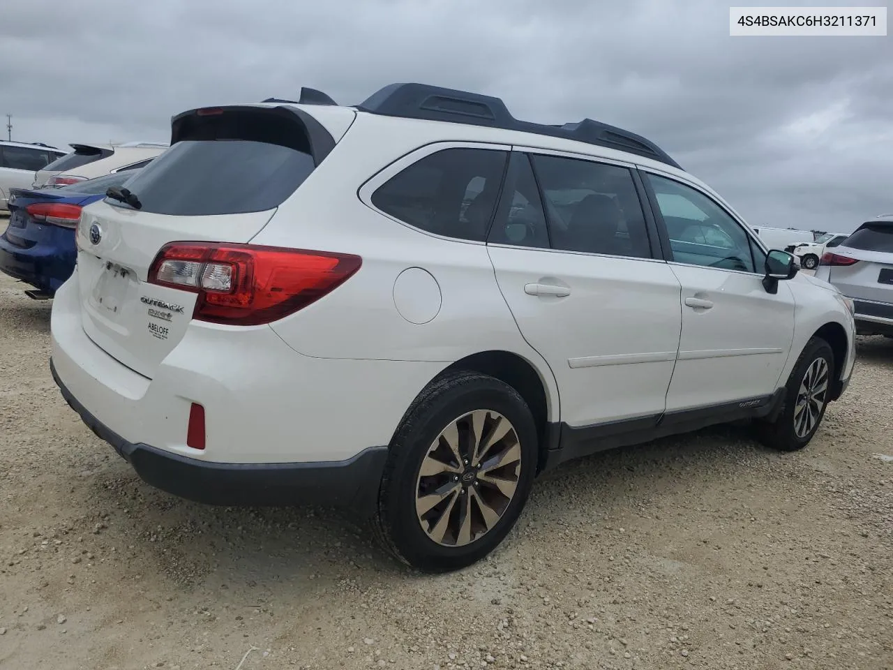 2017 Subaru Outback 2.5I Limited VIN: 4S4BSAKC6H3211371 Lot: 74623084