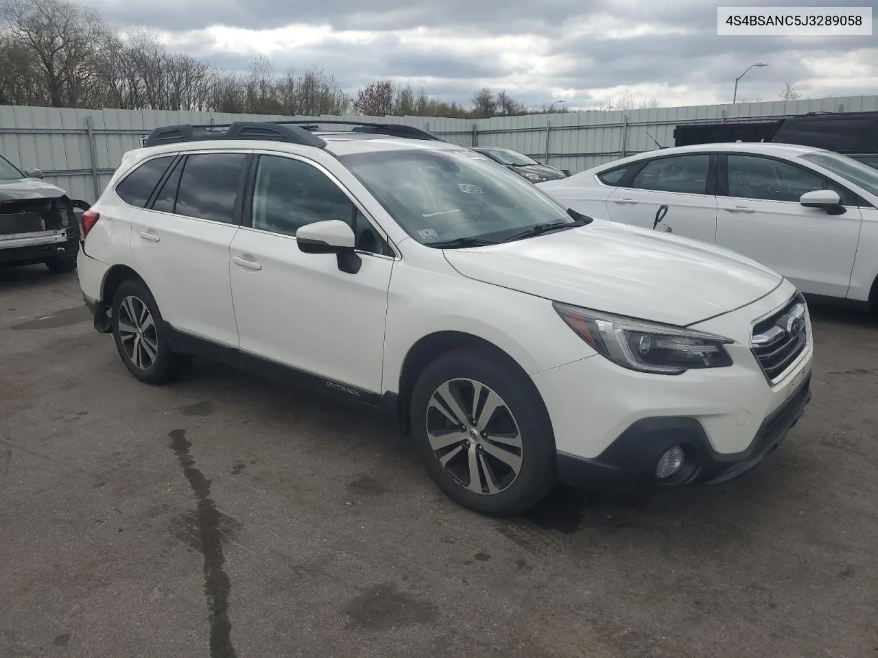 4S4BSANC5J3289058 2018 Subaru Outback 2.5I Limited