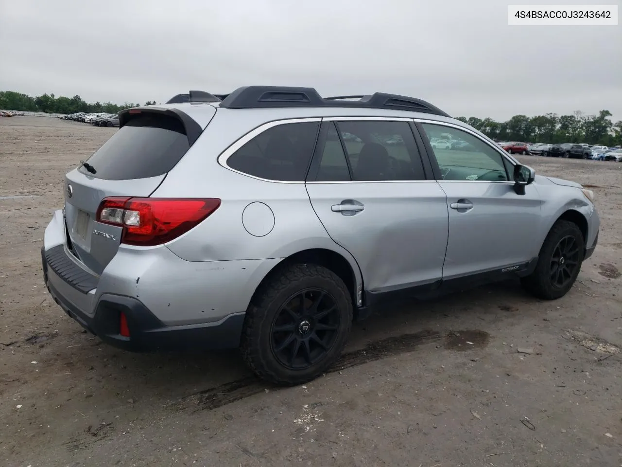 4S4BSACC0J3243642 2018 Subaru Outback 2.5I Premium