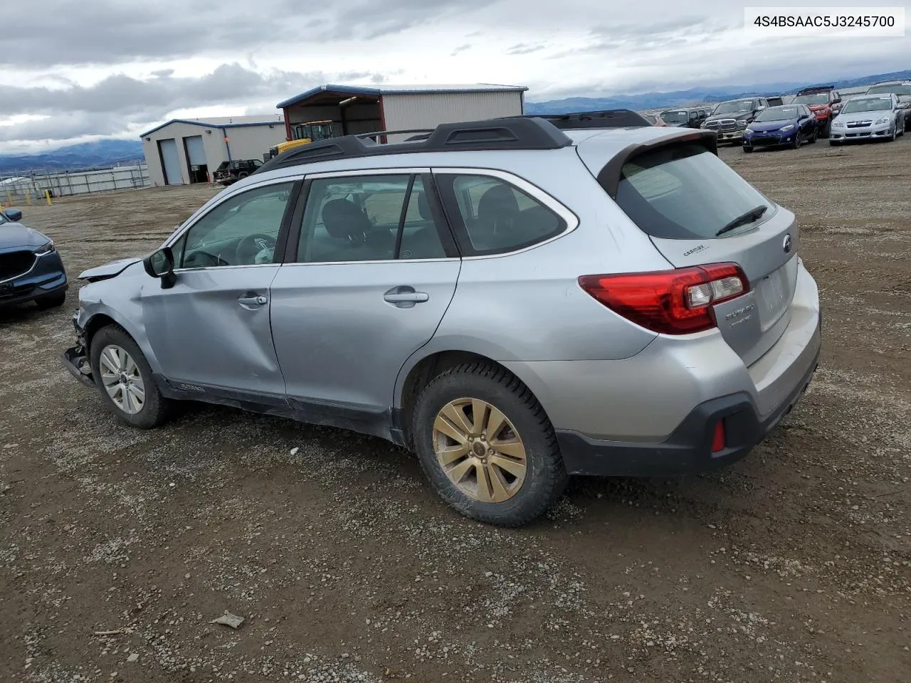 4S4BSAAC5J3245700 2018 Subaru Outback 2.5I