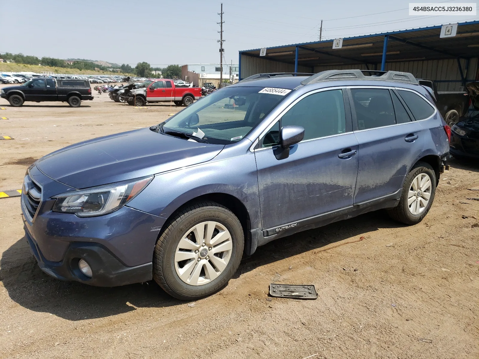 4S4BSACC5J3236380 2018 Subaru Outback 2.5I Premium