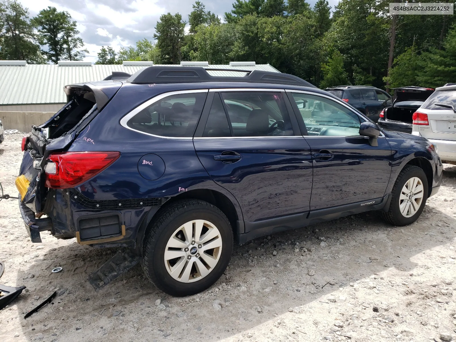 2018 Subaru Outback 2.5I Premium VIN: 4S4BSACC2J3224252 Lot: 67896654