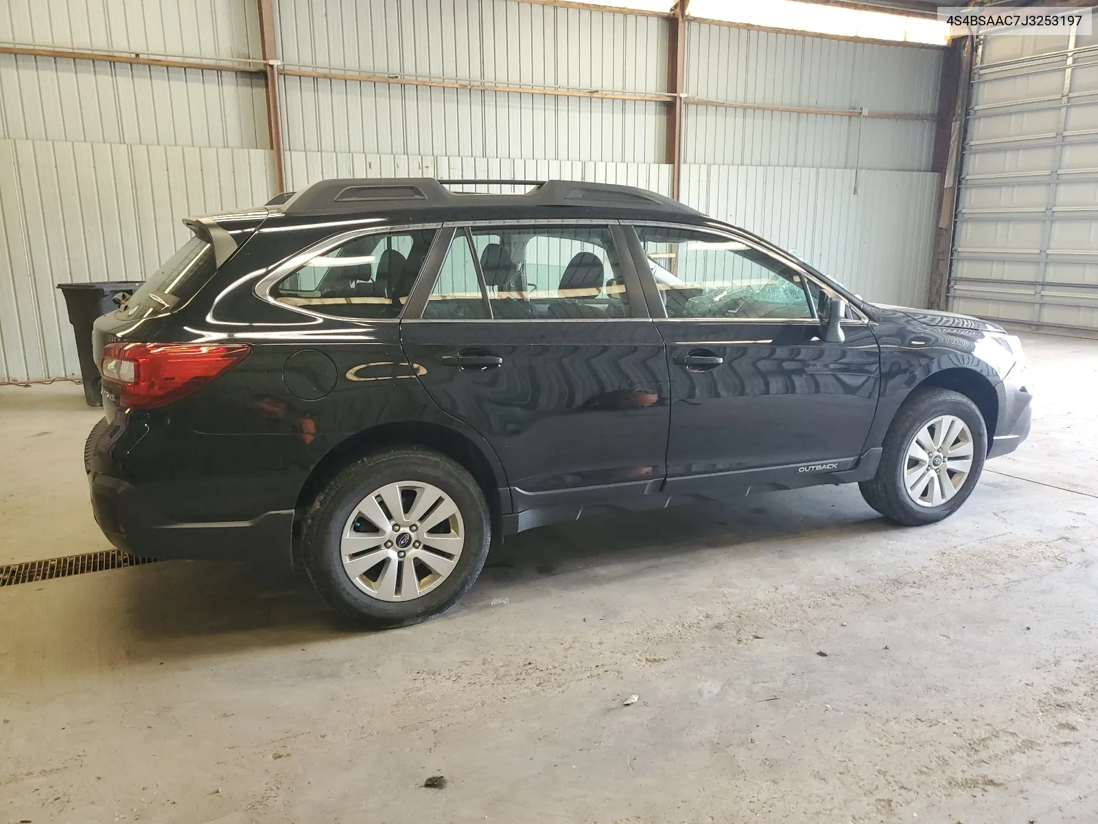 2018 Subaru Outback 2.5I VIN: 4S4BSAAC7J3253197 Lot: 68728224