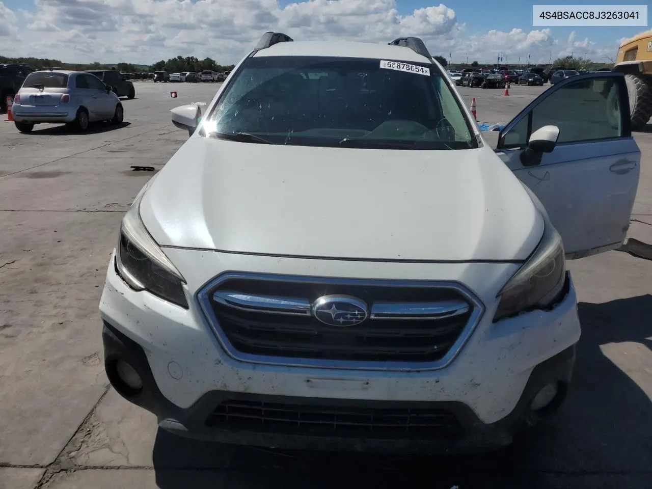 2018 Subaru Outback 2.5I Premium VIN: 4S4BSACC8J3263041 Lot: 68878654