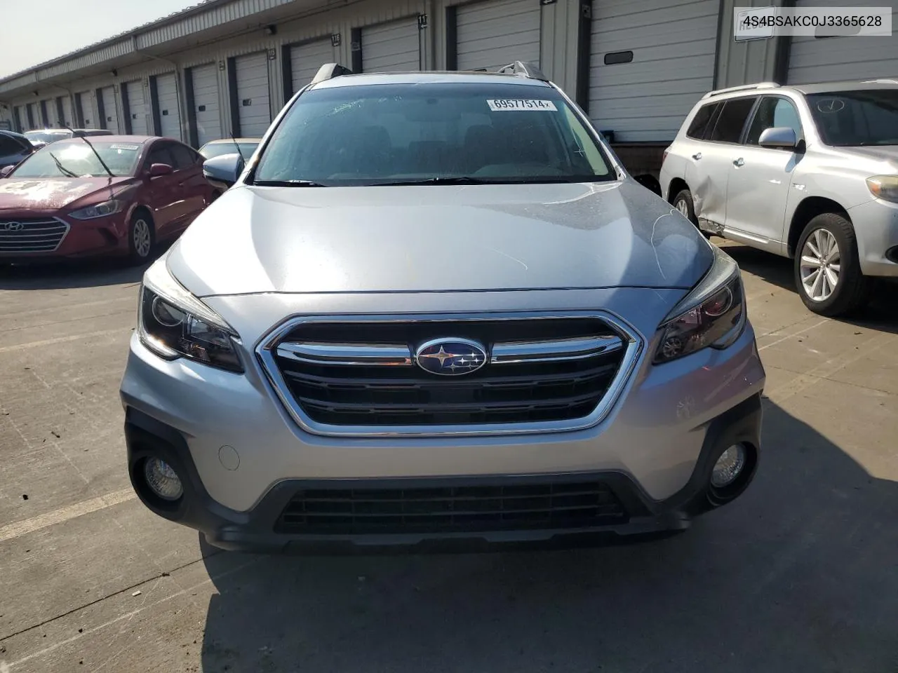 4S4BSAKC0J3365628 2018 Subaru Outback 2.5I Limited