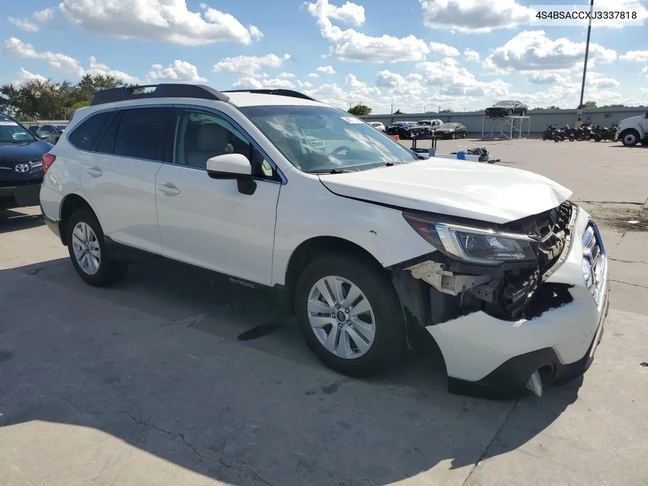 2018 Subaru Outback 2.5I Premium VIN: 4S4BSACCXJ3337818 Lot: 69877724