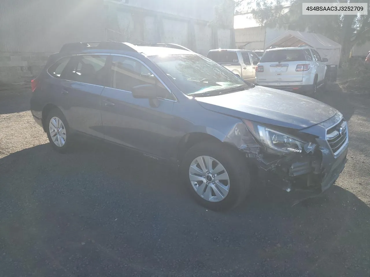 2018 Subaru Outback 2.5I VIN: 4S4BSAAC3J3252709 Lot: 70290524