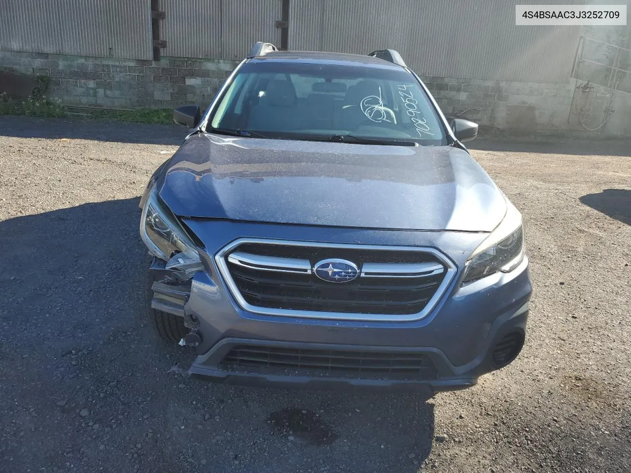 2018 Subaru Outback 2.5I VIN: 4S4BSAAC3J3252709 Lot: 70290524