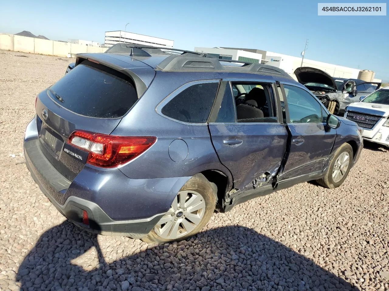 2018 Subaru Outback 2.5I Premium VIN: 4S4BSACC6J3262101 Lot: 70625724