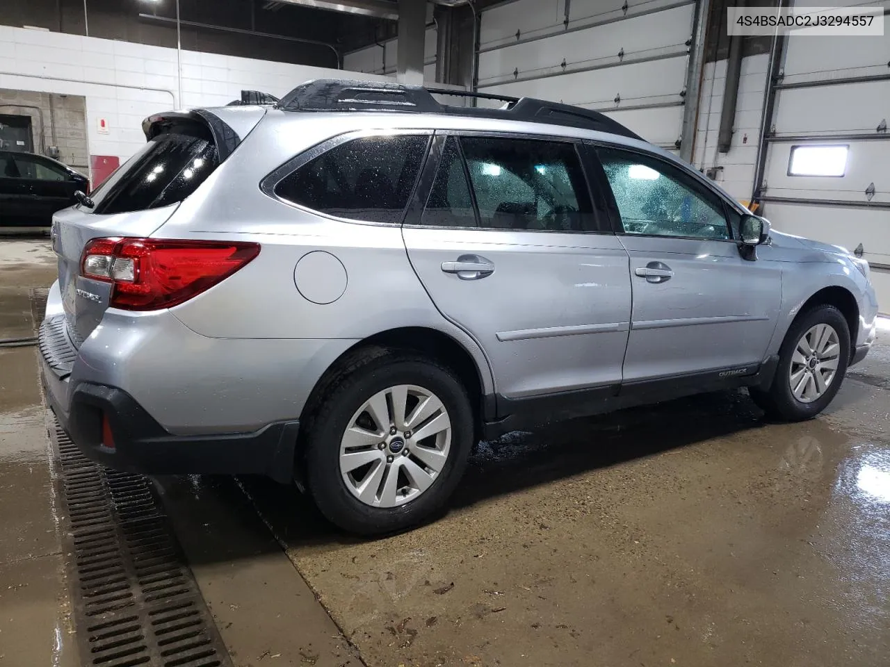 4S4BSADC2J3294557 2018 Subaru Outback 2.5I Premium