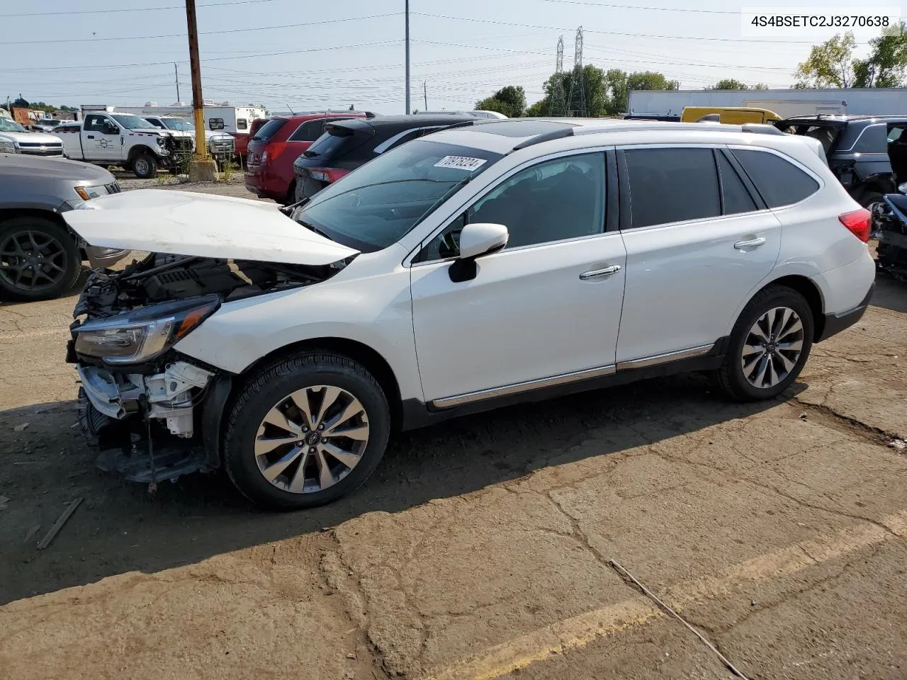 4S4BSETC2J3270638 2018 Subaru Outback Touring