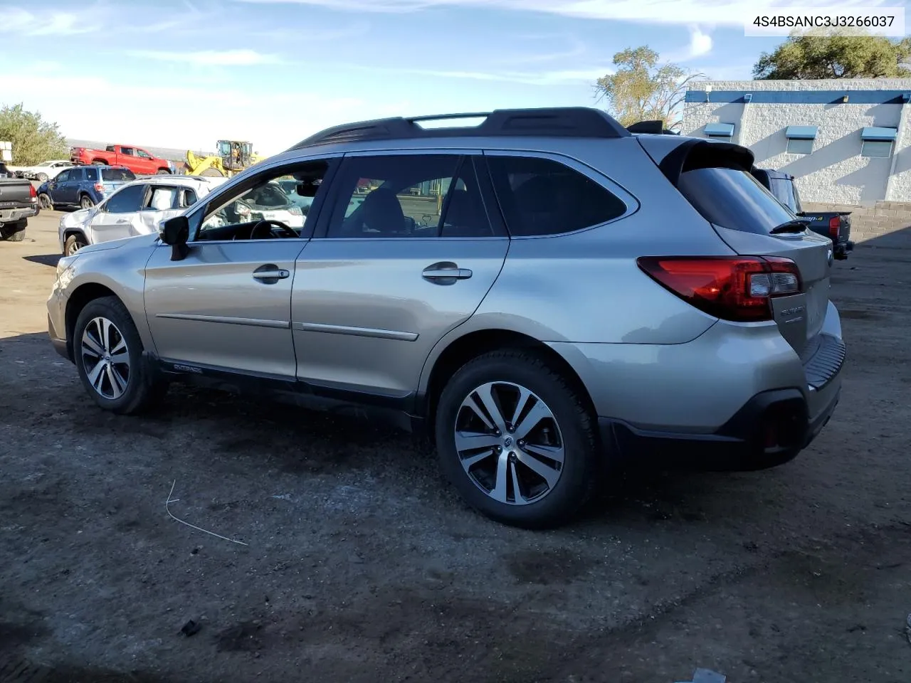 2018 Subaru Outback 2.5I Limited VIN: 4S4BSANC3J3266037 Lot: 72093614