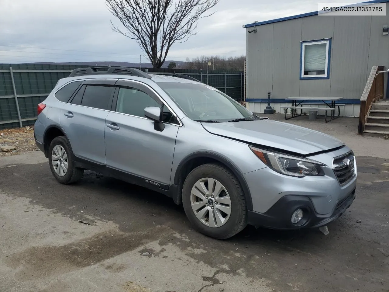 2018 Subaru Outback 2.5I Premium VIN: 4S4BSACC2J3353785 Lot: 80540984