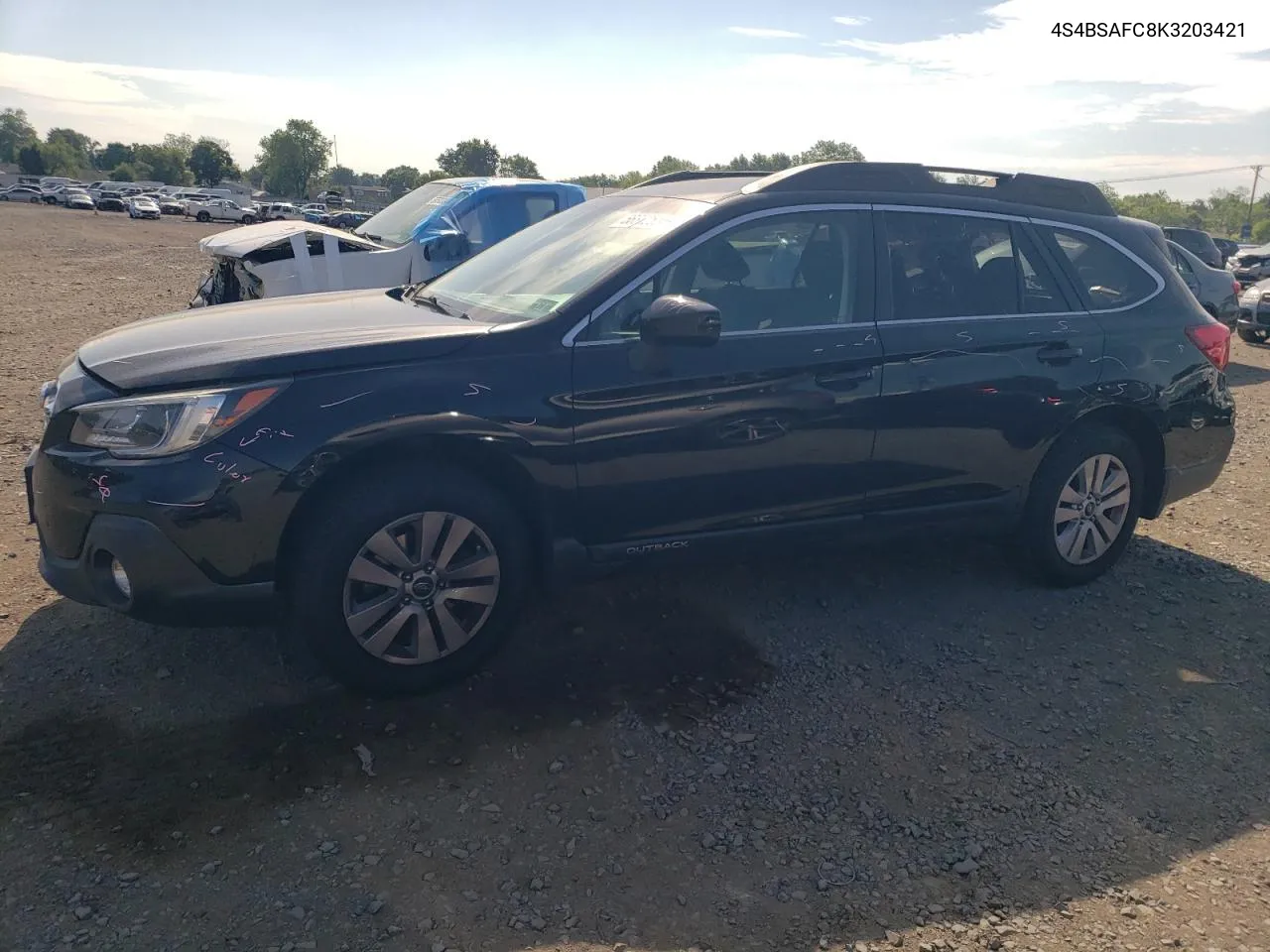 2019 Subaru Outback 2.5I Premium VIN: 4S4BSAFC8K3203421 Lot: 56872534