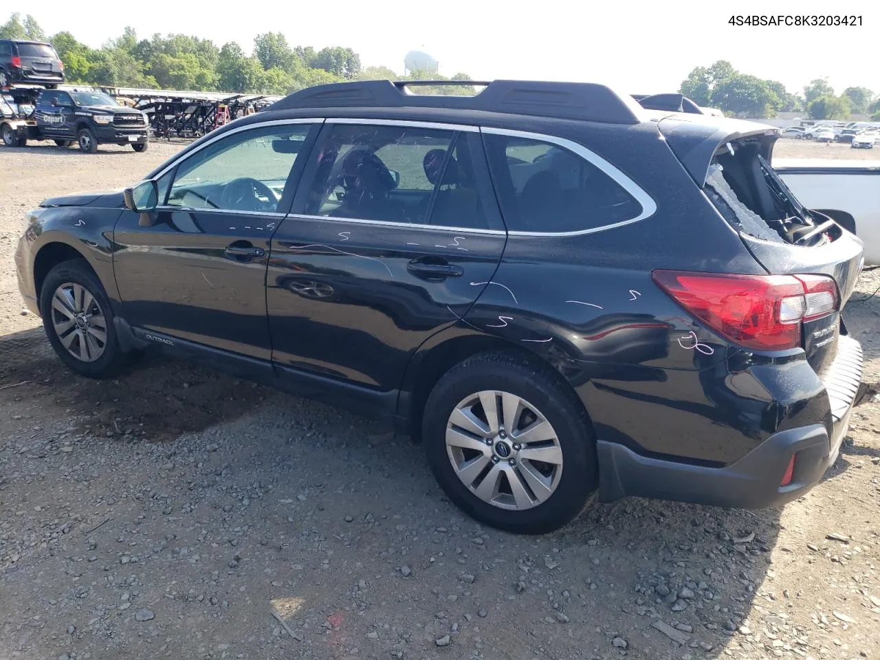 2019 Subaru Outback 2.5I Premium VIN: 4S4BSAFC8K3203421 Lot: 56872534