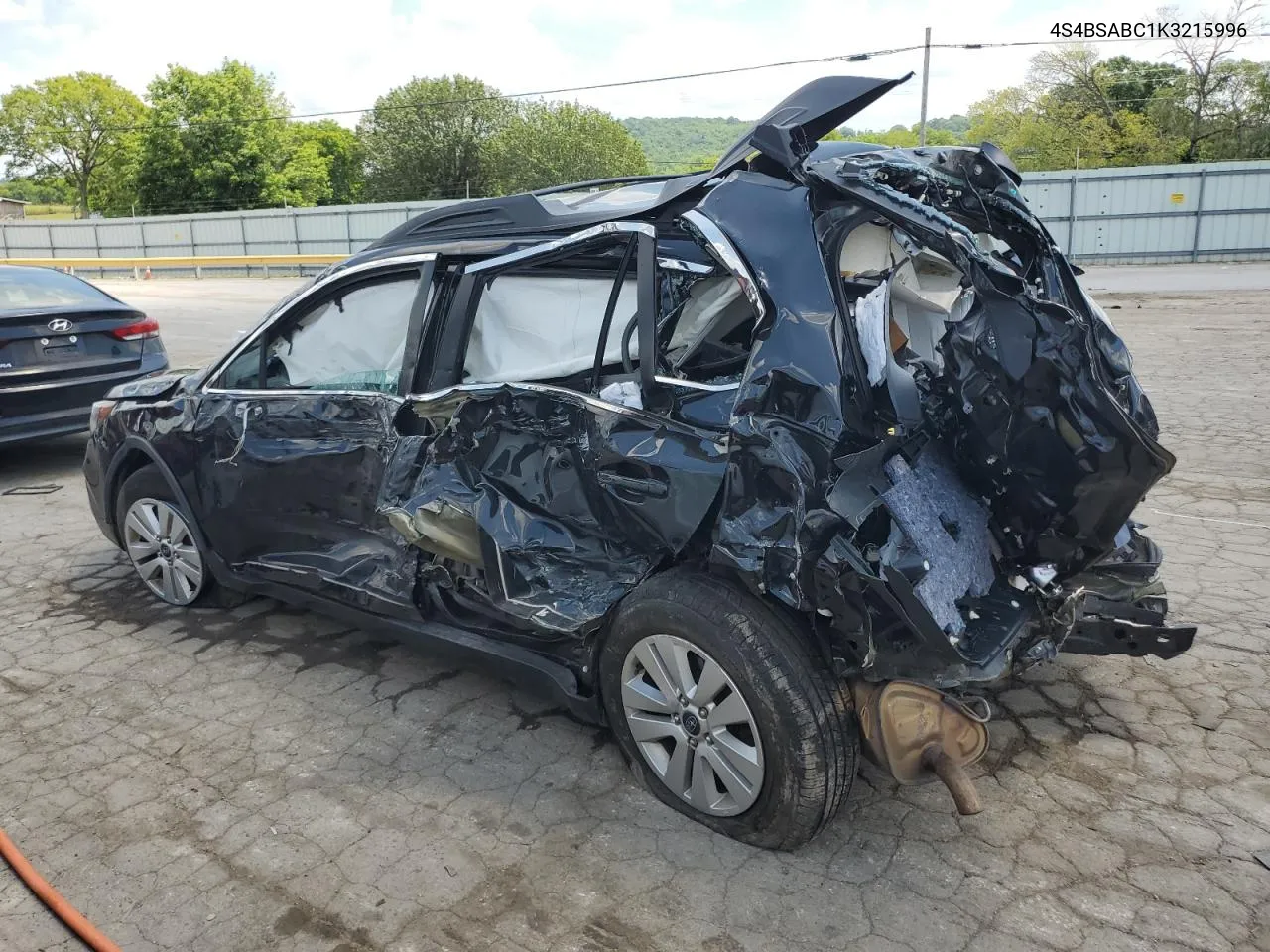 2019 Subaru Outback 2.5I VIN: 4S4BSABC1K3215996 Lot: 61504724