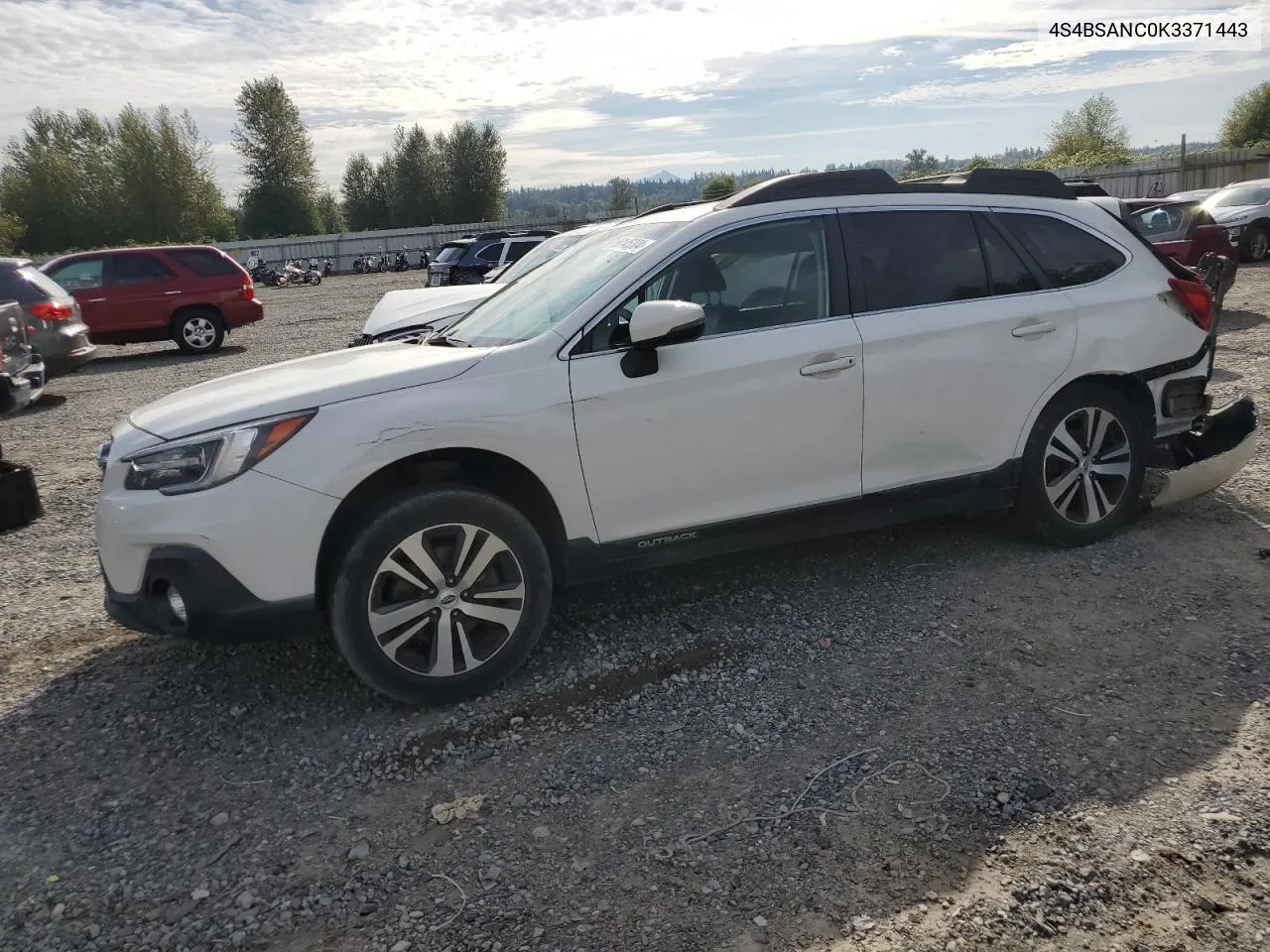 4S4BSANC0K3371443 2019 Subaru Outback 2.5I Limited