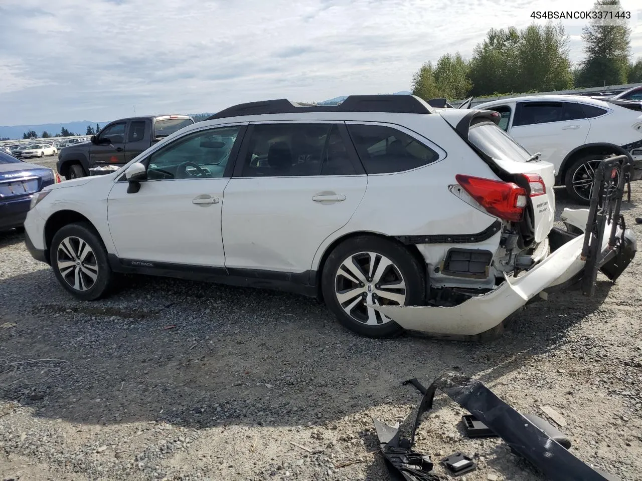 4S4BSANC0K3371443 2019 Subaru Outback 2.5I Limited