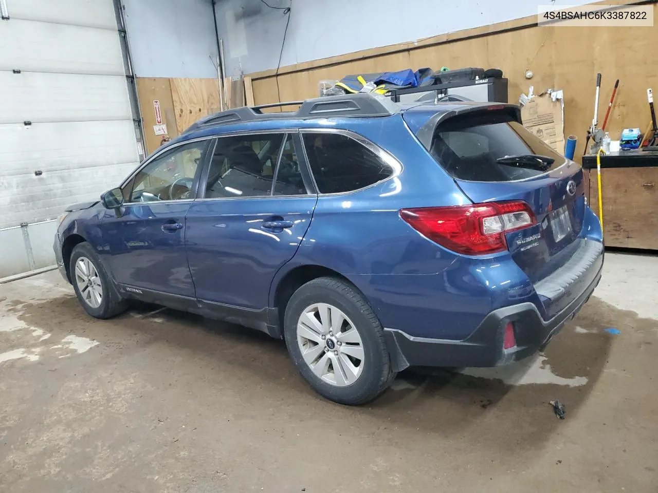 2019 Subaru Outback 2.5I Premium VIN: 4S4BSAHC6K3387822 Lot: 69700444