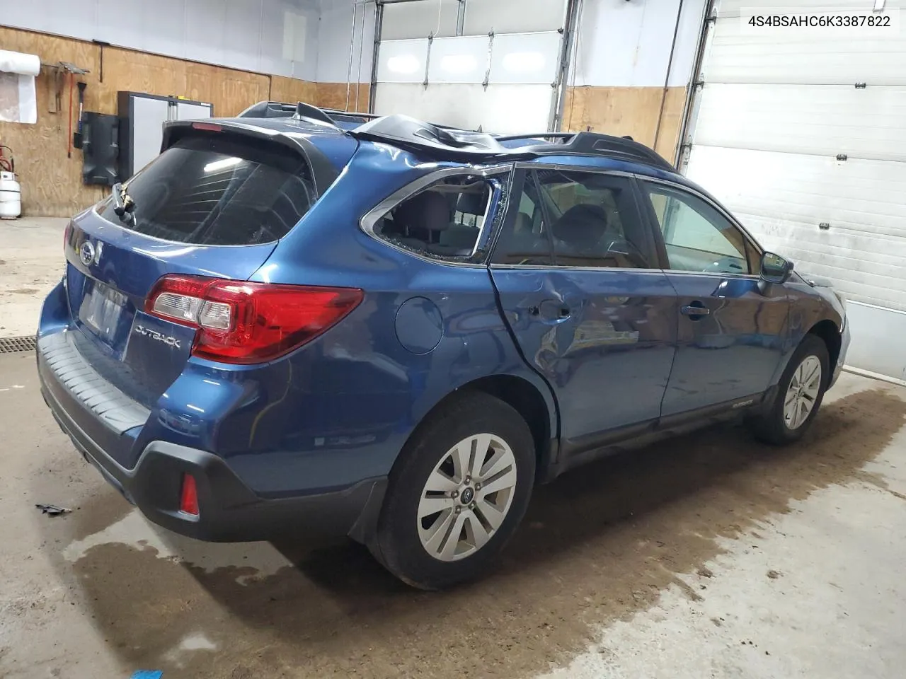 2019 Subaru Outback 2.5I Premium VIN: 4S4BSAHC6K3387822 Lot: 69700444