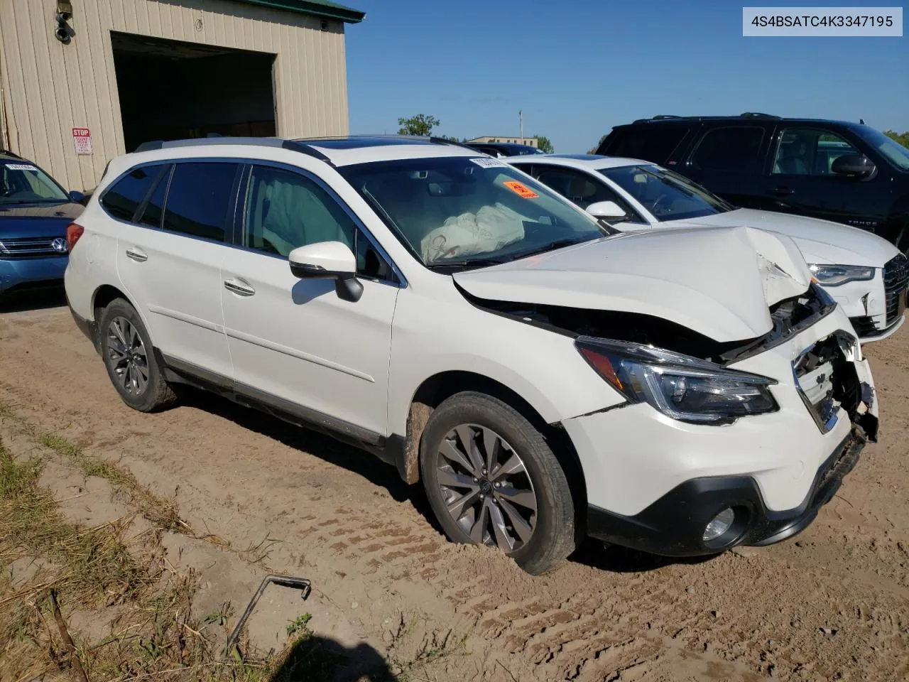 2019 Subaru Outback Touring VIN: 4S4BSATC4K3347195 Lot: 70204374