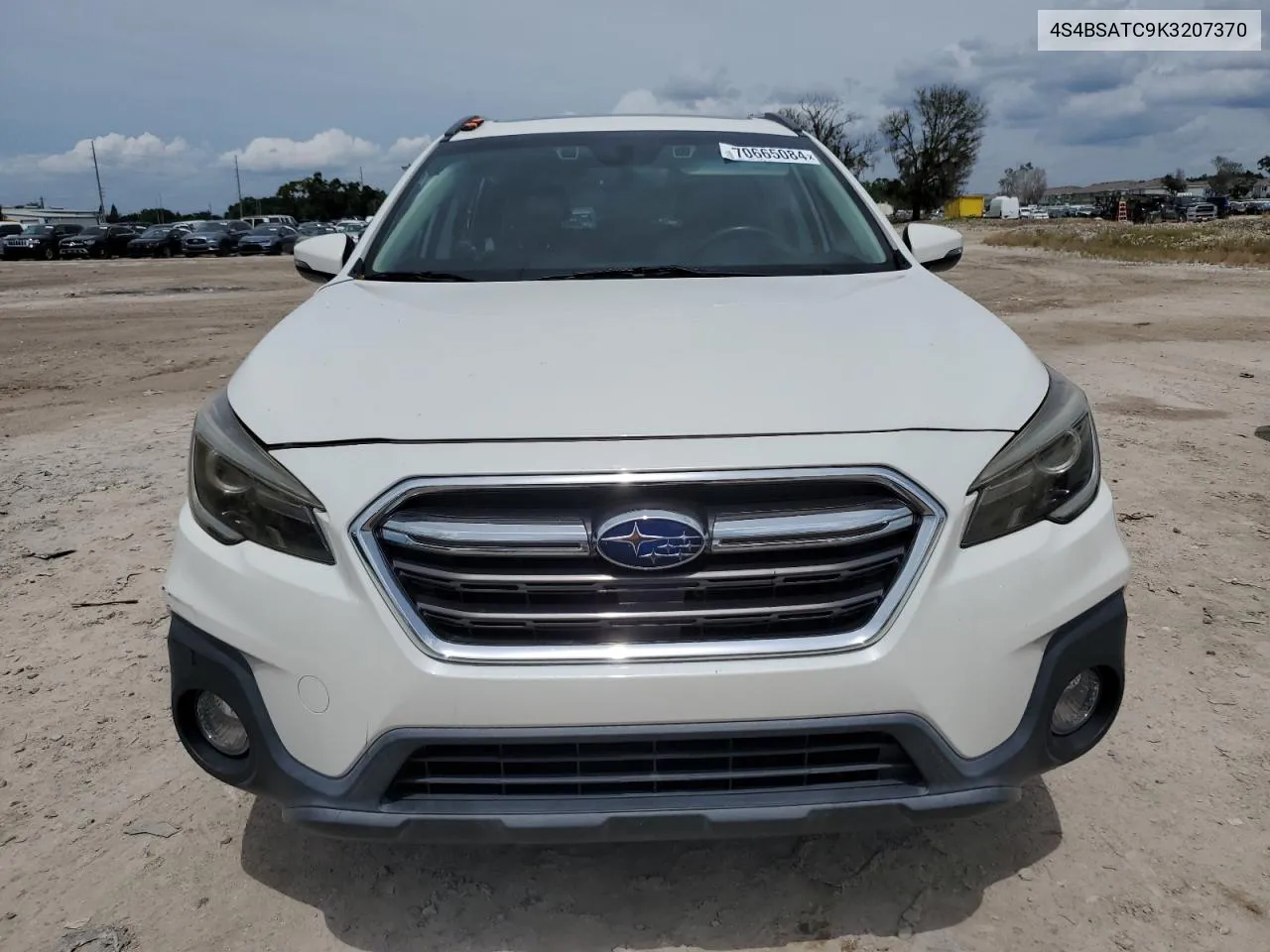 2019 Subaru Outback Touring VIN: 4S4BSATC9K3207370 Lot: 70665084